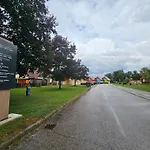 Apartment Zeleni Biser -terme Catez