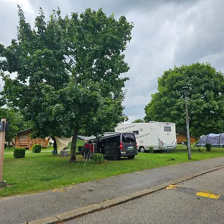 Zeleni Biser -terme Catez チャテジ・オプ・サヴィ