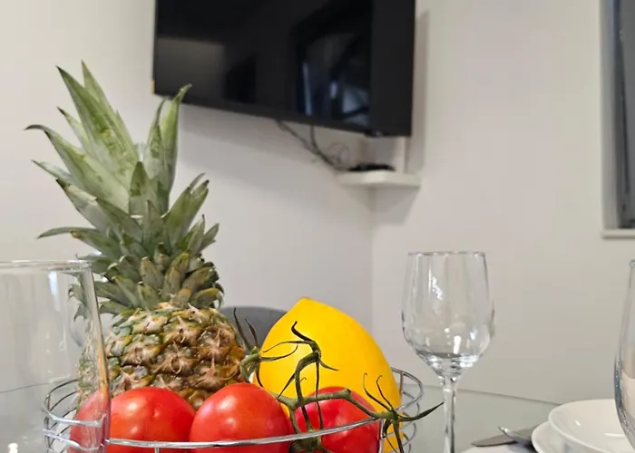 Zeleni Biser -terme Catez チャテジ・オプ・サヴィ